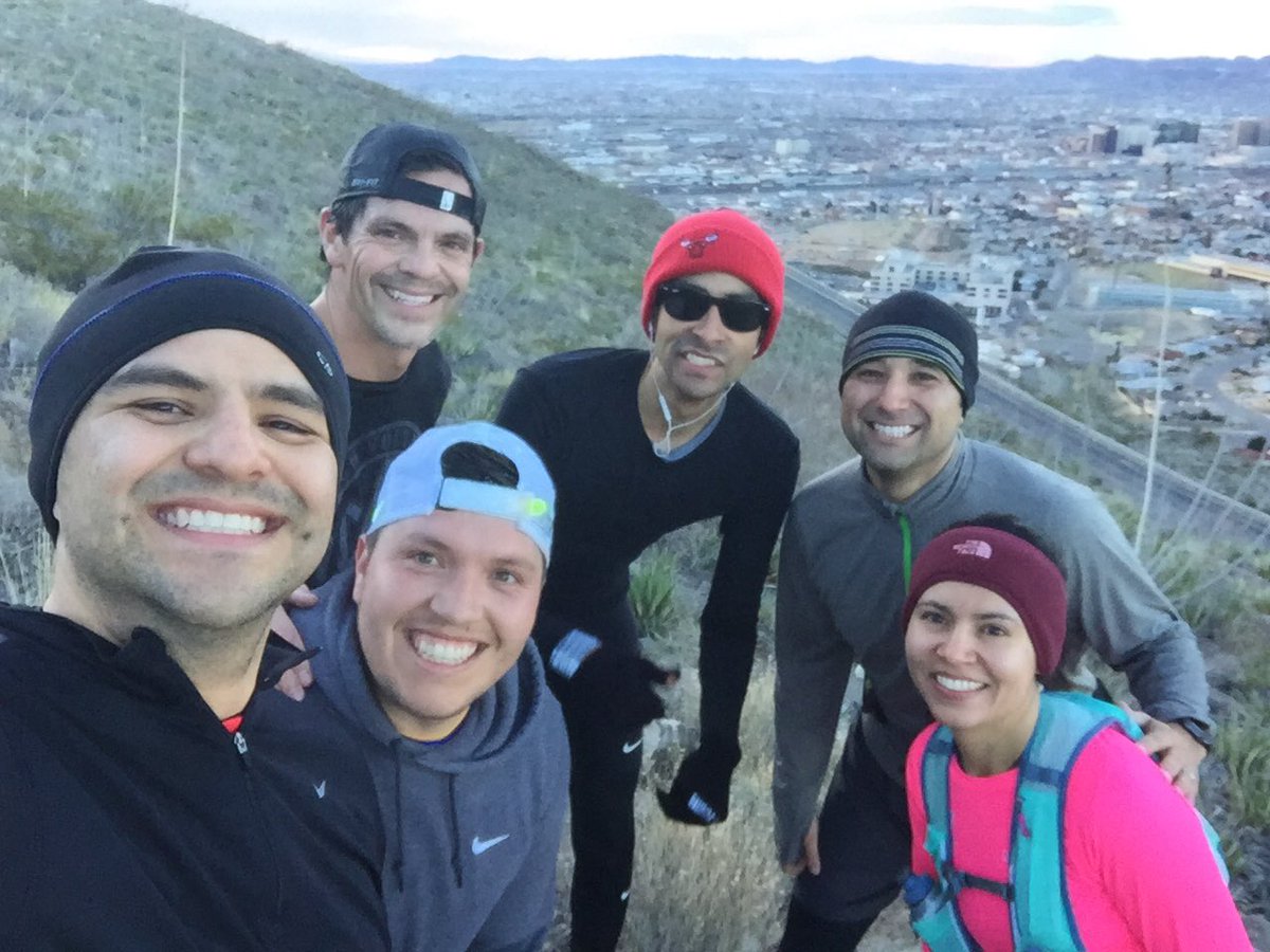 FORtheValley_DM's tweet photo. No easy route for these 🐺s! My man in the red beanie sets the tone for all of us. 🐺pack travels together.#sundayrunday#8miles @SofiaElise20 https://t.co/SUC6dcZuWF