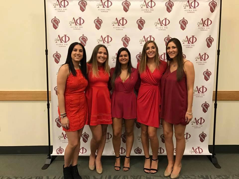 APhiFoundation's tweet photo. Looking for ways to keep event attendees engaged? Read how @AlphaPhiTowson incorporates activities into events! https://t.co/3tcAR2WU5y https://t.co/fsDZFFNRnm
