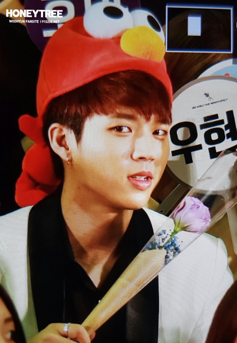 wh_honeytree's tweet photo. 170219 INFINITE FAN MEETING TOUR TAIPEI  #우현 🐝 ㅋㅋㅋㅋㅋ엘모 너무 잘어울리넹👍👍👍👍👍👍 https://t.co/qs1OkjIv8i