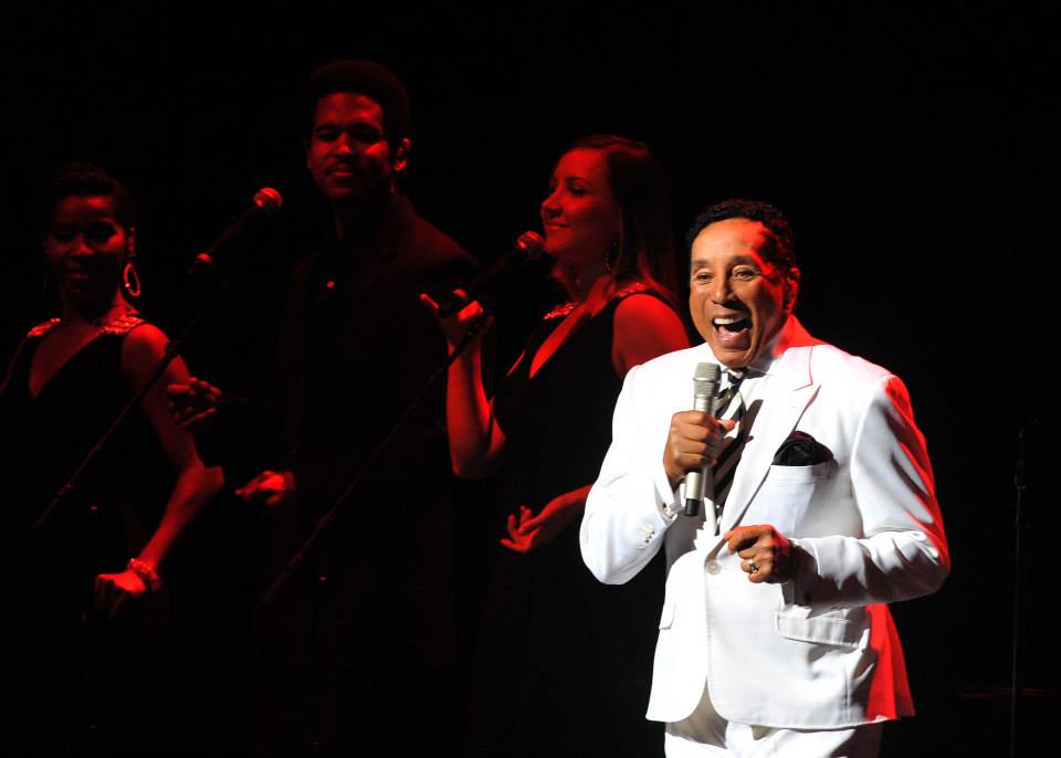 Happy 77th birthday to the legendary Here\s a photo from his show at in 2014! 