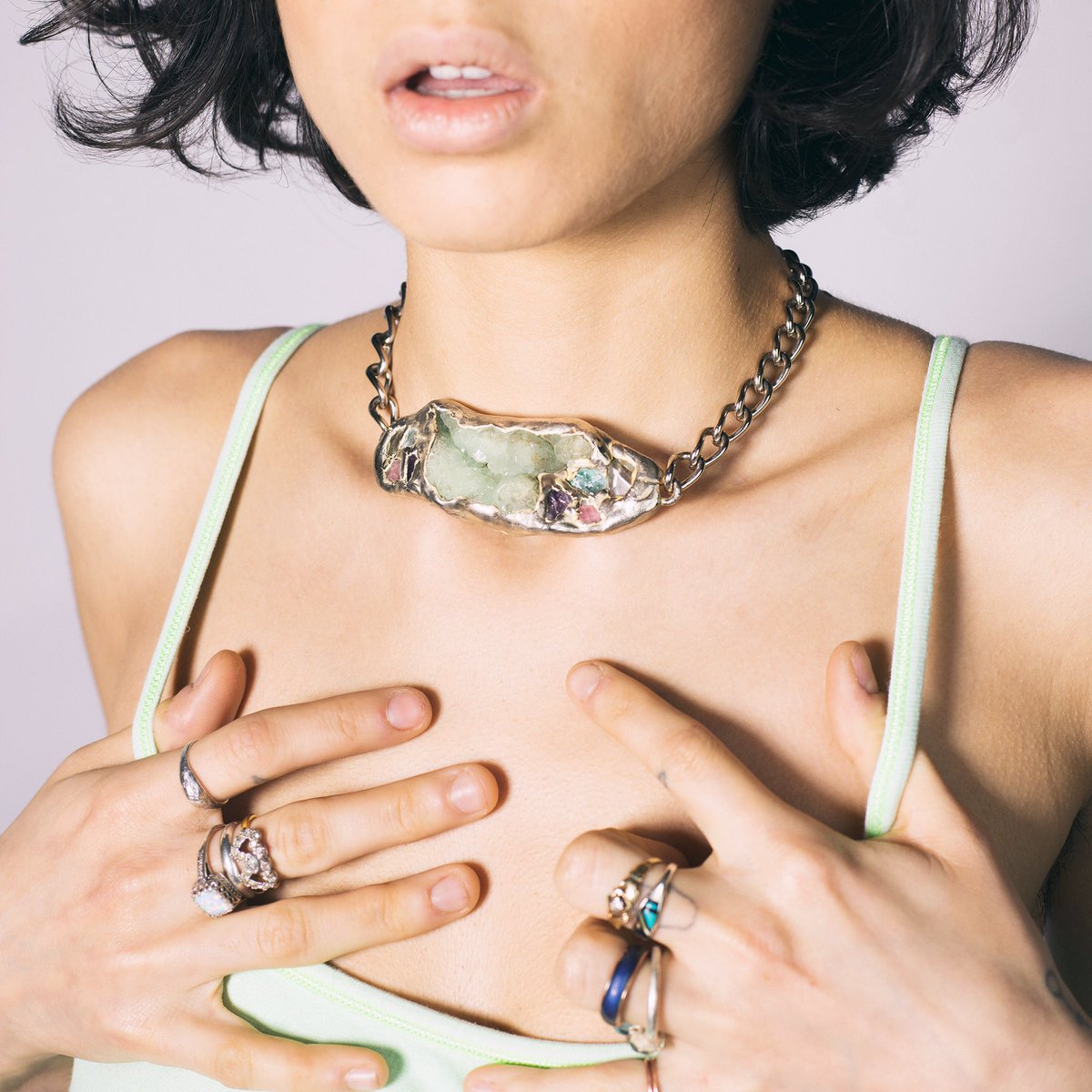ABNDN_US's tweet photo. Oh my! So stoked to be listening to @lorepodcast while making some newness on this gloomy day 🌿 Prehnite choker on https://t.co/nKRGVIitw9 https://t.co/sBBT6zOvAY
