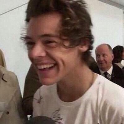 larrybelonghome's tweet photo. ok but if this isn't the definition of a baby then i don't know what is https://t.co/lJdx5Ih5K5