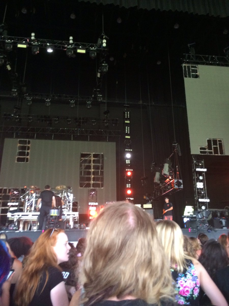 superbloomxash's tweet photo. take me back pls #slflatlanta https://t.co/SxQk1vybZ0