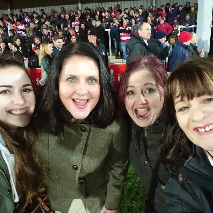ozbods1's tweet photo. @gloucesterrugby #theshed #GLOSvSAR can you spot yourself in the background? #shedfamily #glawsfamily #glawsrfc❤️ https://t.co/50neucT6Ok