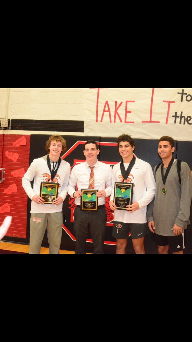 r2a3c's tweet photo. I'm one proud coach to see our Seniors recognized on the All Conference team. Great players, leaders, &amp; teammates.  Love you guys! #AllIMAC https://t.co/3LzN2E4vEq