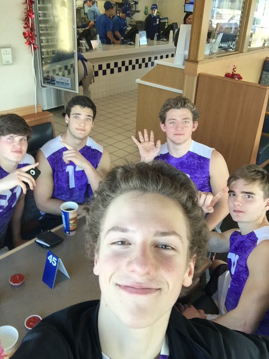 CYOCrusaders's tweet photo. Won a close game against a Waunakee team to get to the consolation championship. S/o to @bradystatz to win the game with 3 seconds left! https://t.co/z3SrDR7yy5