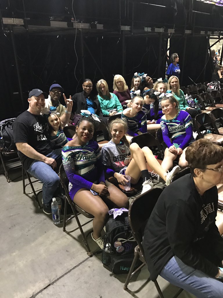 HayCoachCara's tweet photo. Excited kids and parents waiting on blackout awards! So proud of them and love our support team! 🖤 https://t.co/Xy4fDQfZkZ