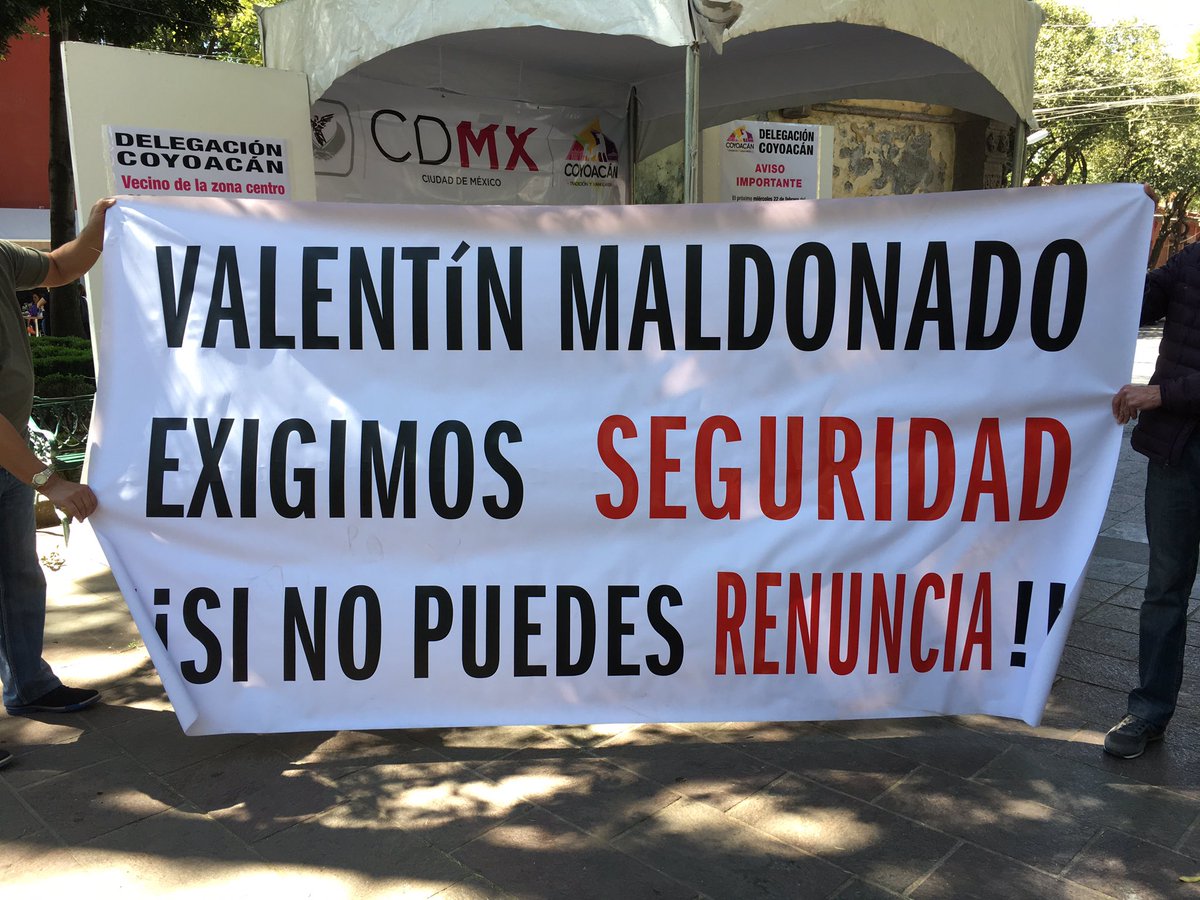 La comunidad de Coyoacán protestan por la inseguridad. Delegado <a href="/valentin_m_s/">Valentín Maldonado</a> 🙉🙈🙊