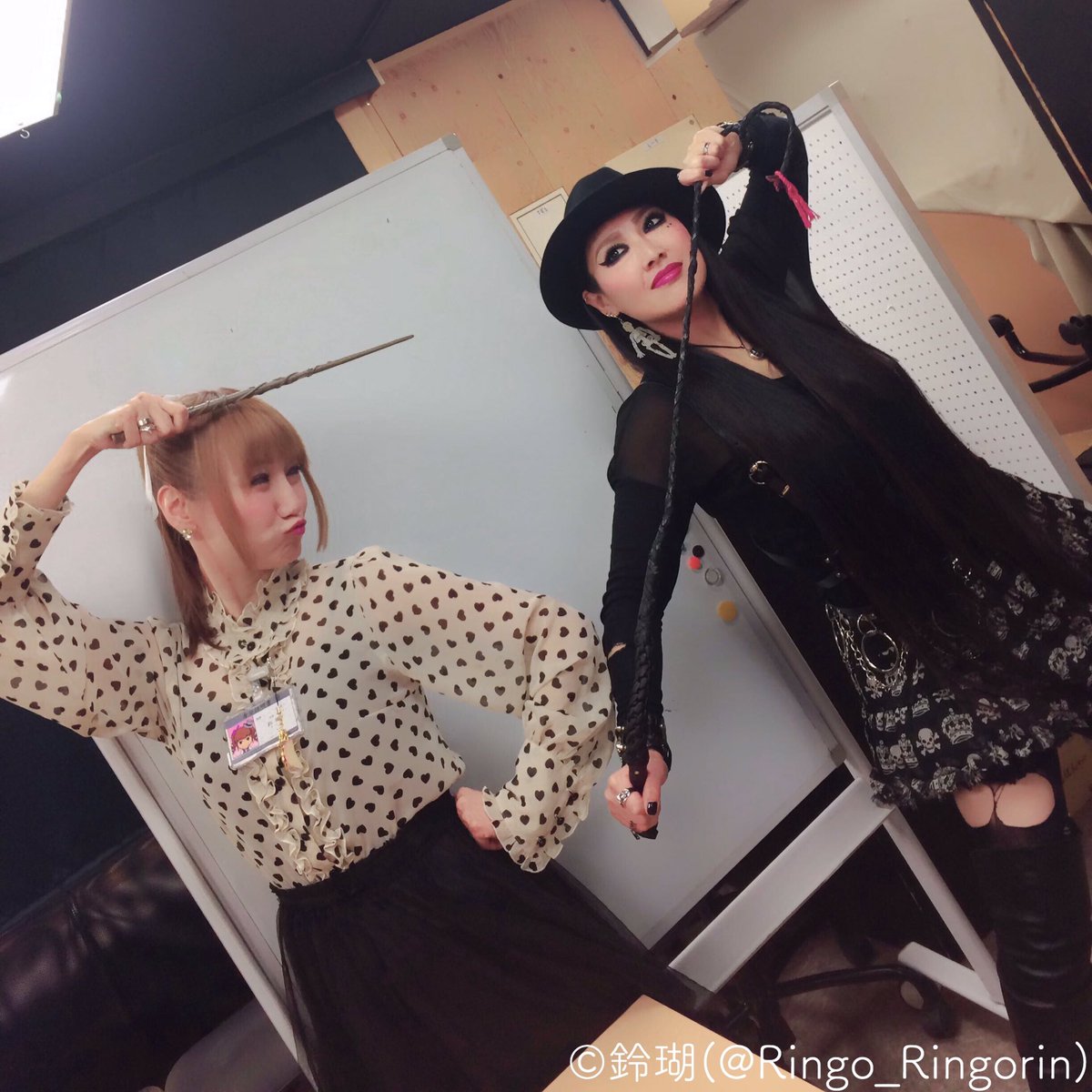 鈴瑚ringo りんごりん 45歳地下最年長アイドルw 7 24 土 六本木マハラジャ No Twitter 魔法の杖 Vs ガチ鞭 黒鈴瑚 Blackapple 鈴瑚 りんごりん ダーク黒百合 黒百合 Aip アラフォーアイドルproject 情熱dream ジョネドリ アラフォーアイドル アラ40 鈴瑚ringo りんごりん 45歳地下最年長アイドルw 7 24 土 六本木マハラジャ No Twitter 魔法の杖 Vs ガチ鞭 黒鈴瑚 Blackapple 鈴瑚 りんごりん ダーク黒百合 黒百合 Aip アラフォーアイドルproject 情熱dream ジョネドリ アラフォーアイドル アラ40