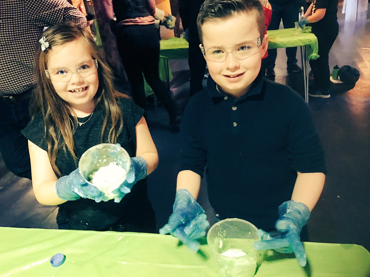 JamesTorkington's tweet photo. Having family fun doing #Victorian stuff at @msimanchester !!!!! #MSIManchester https://t.co/UxjU8YcYnQ