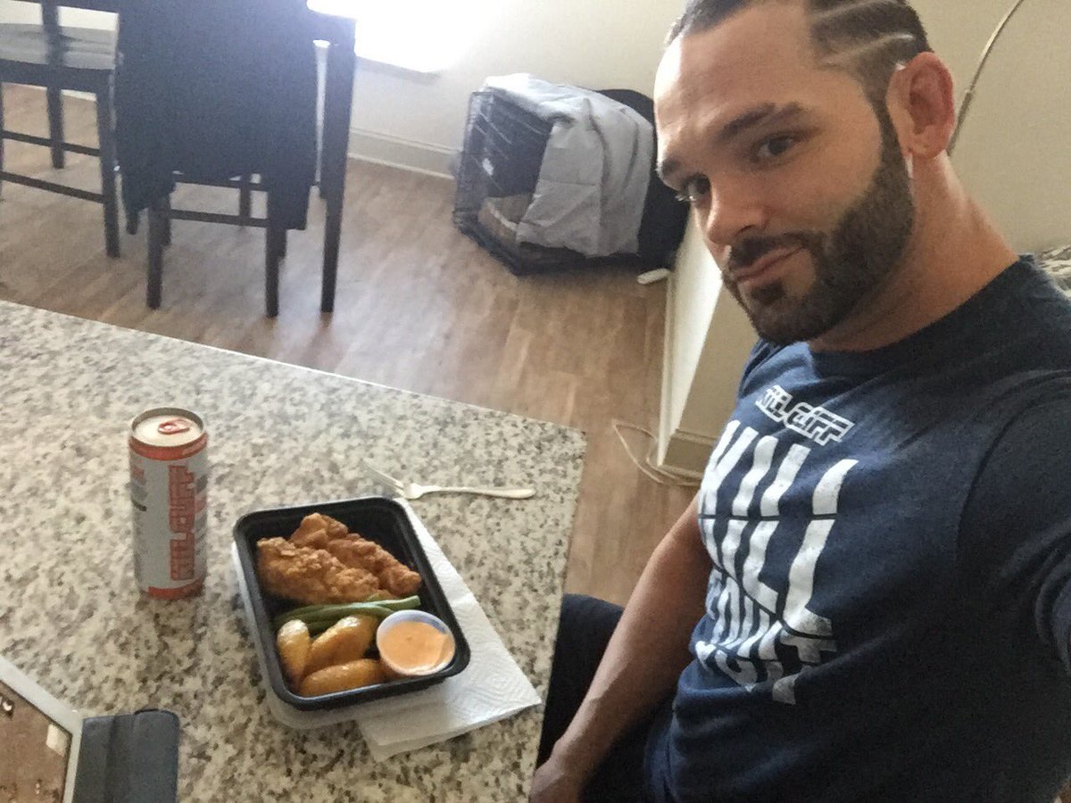 OnePerfectTen's tweet image. How does one spend a perfect ten of a Birthday? A lot of Kill Cliff and gain-making of course!