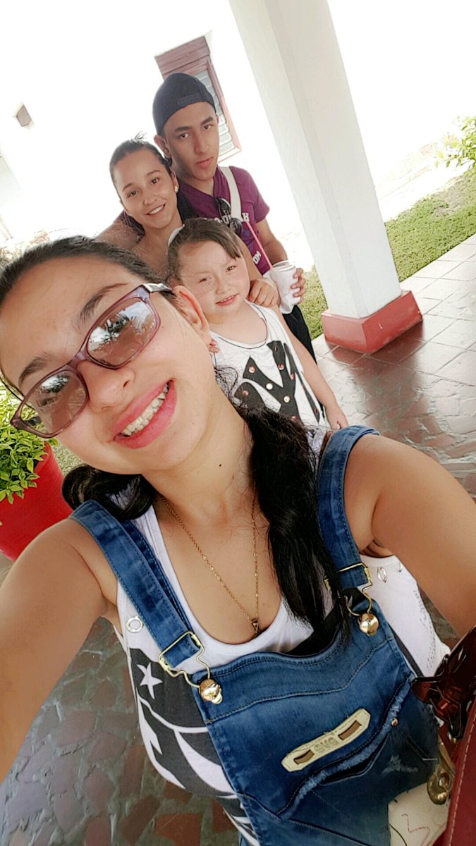 vannessa60 tweet picture