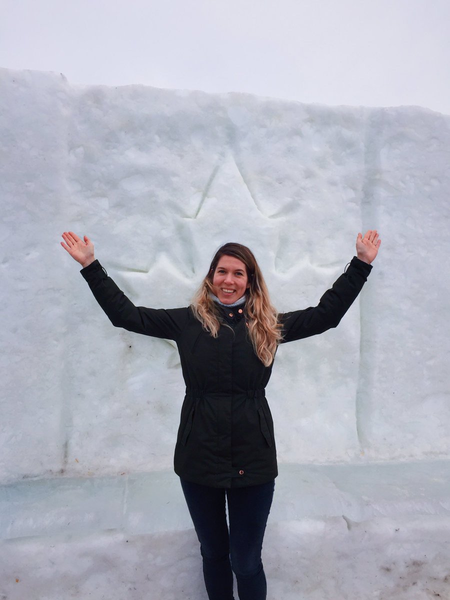 Heee #Canada! 🇨🇦 Fun times at the <a href="/silverskate/">Syl.</a> festival! ⛄️ #ExploreEdmonton #winter