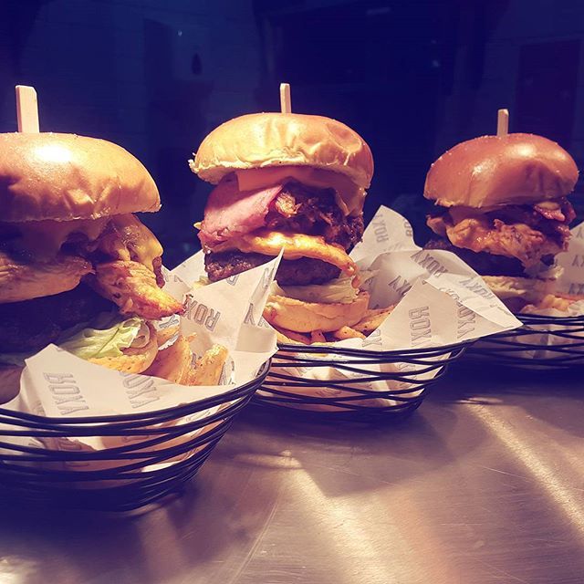 Have a break and let us do the cooking with our variety of amazingly tasty flatbreads and burgers!! Served fresh everyday until 10pm!