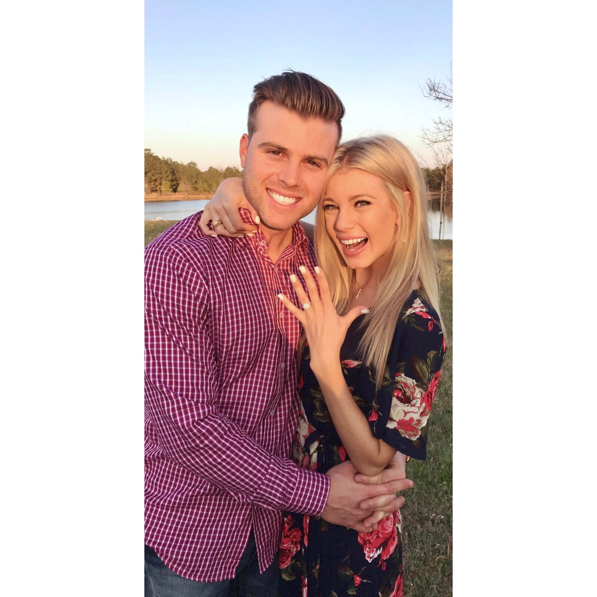 Fallon_Taylor_'s tweet photo. I GET TO SPEND FOREVER WITH MY BFF #TeamTaylor https://t.co/8rBCSZYMOm