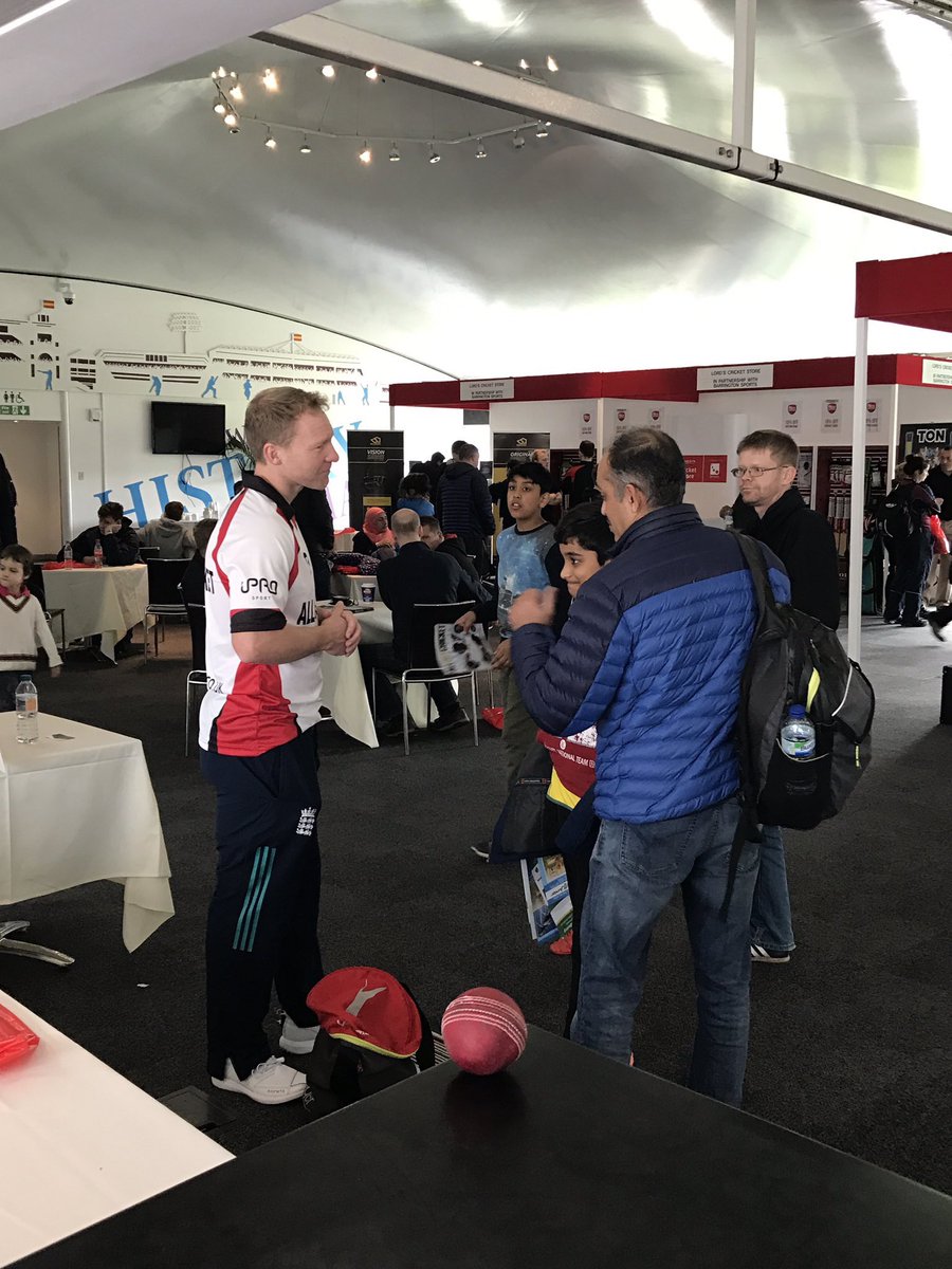 WisdenCricket's tweet photo. Massive thanks to everyone who came to @aoclive at @HomeOfCricket. Hope you enjoyed the coaching/Q&amp;As/exhibitors/kit etc! https://t.co/c3iU40Yjzh