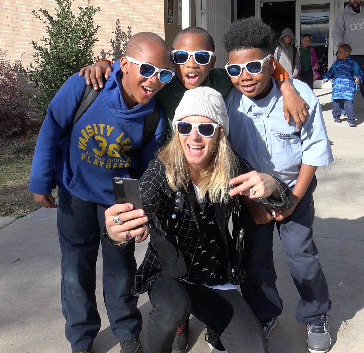 GregCipes's tweet image. I will move Mountains for the Children of Earth! @nbacares @cartoonnetwork #Codeyourstory