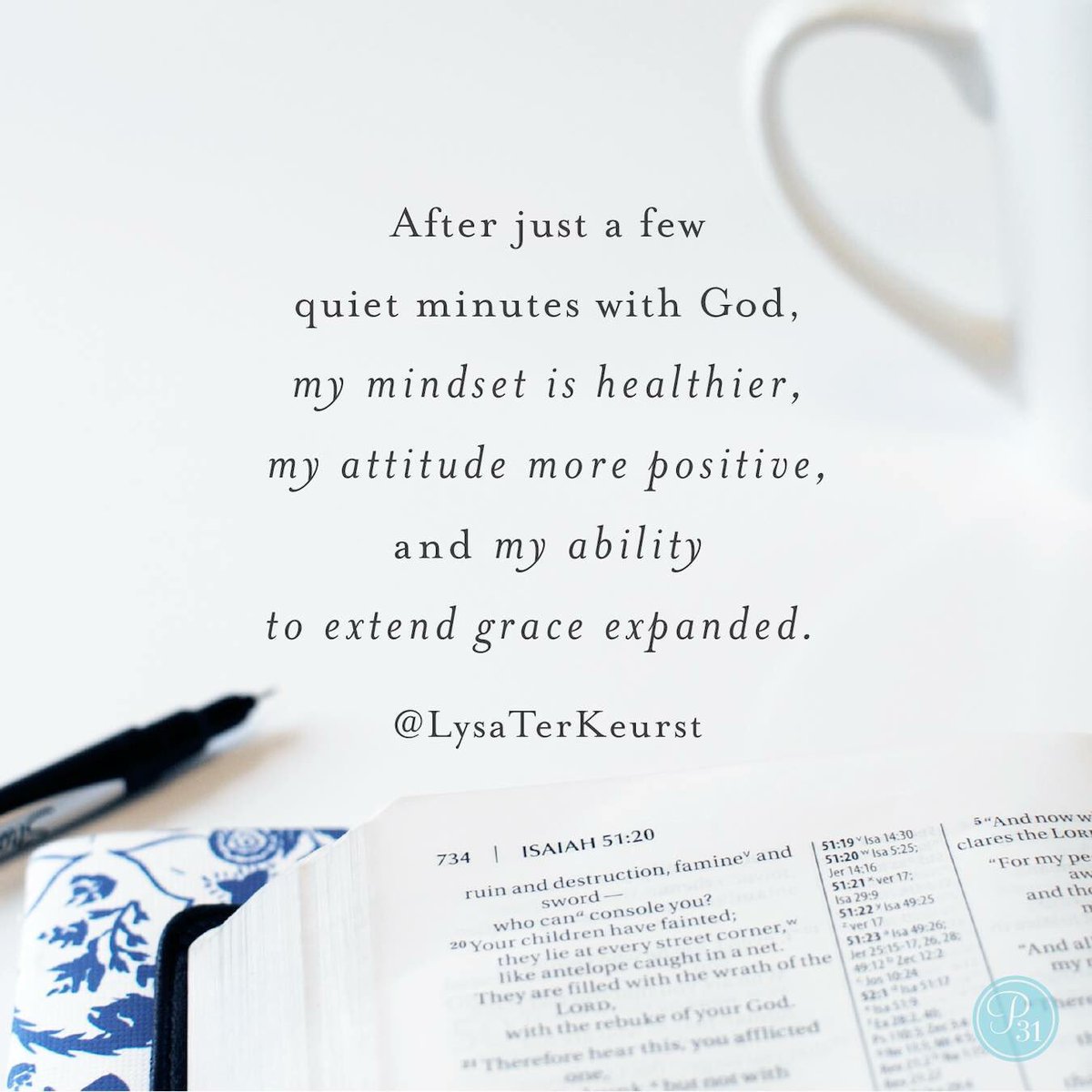 Crew_Outreach's tweet photo. @LysaTerKeurst 💙#grace #attitude #positive https://t.co/R4xn7AnGxm
