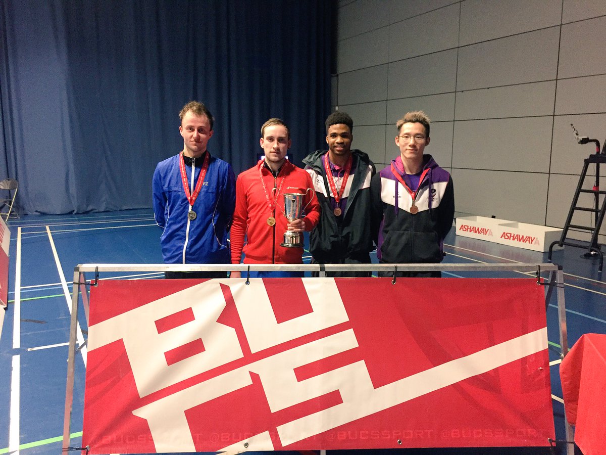 BUCSsport's tweet photo. BADMINTON: Mens Singles👨

Matthew Carder fights off tough competition from Alex Lane to add another BUCS title to his name🥇🏸

#BUCSNationals https://t.co/B3RaxfspBd