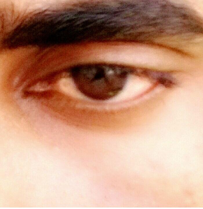 #عين_لحب علي
ياليتني رمش_لعيونه@