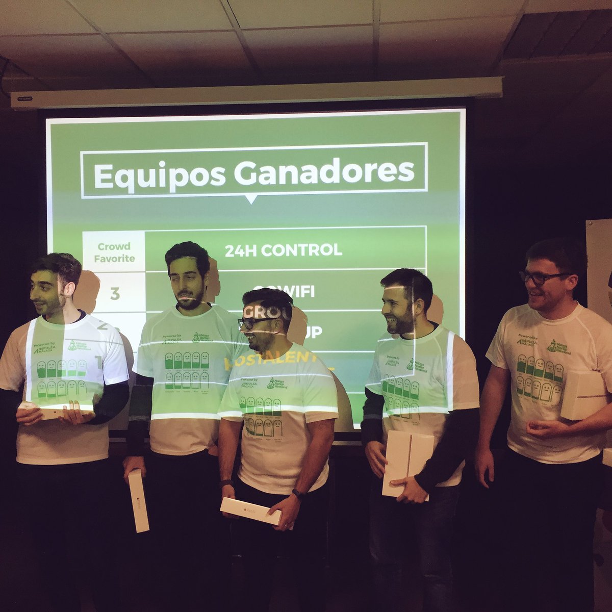 isaalba's tweet photo. Felicidades a los ganadores de @swmalaga2017 #Hostalent!! Bienvenidos a @ajemalaga durante 1 año inicialmente!! To be continued #swmalaga https://t.co/qbGrT5g2cY