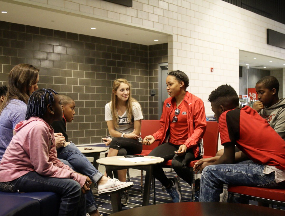 christinasteube's tweet photo. I got to tag along as @OleMissEdSchool tutored students from Quitman County MS and student athletes mentored them! #MarksProject #OleMiss https://t.co/FOaiJkuMmP