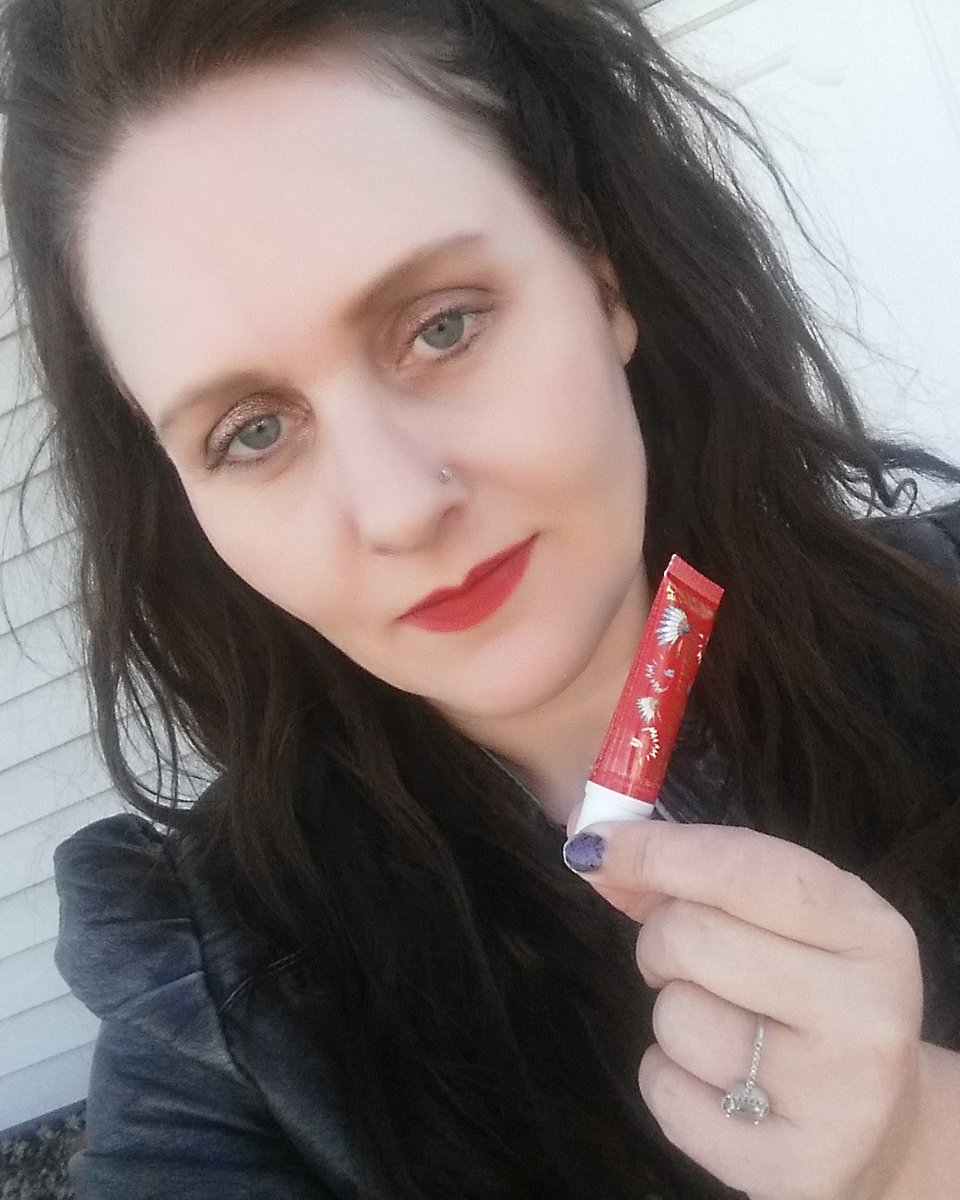 saraleone38's tweet photo. https://t.co/BRTA9RcEen #sosusancosmetics #bb5fave #blogger #vlogger #beauty https://t.co/ocKSDzq437