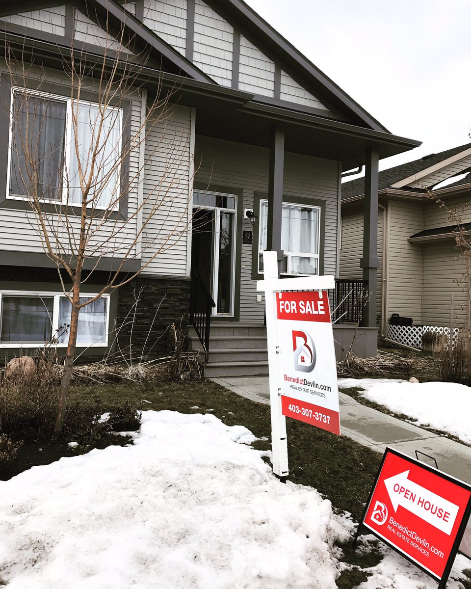 lylepeterman's tweet photo. Open House at this beautiful starter home in #RedDeer lots of luxury touches. Here till 4pm #realtorlife #flatfeelisting #benedictdevlin https://t.co/Ssqm8ZaWNp