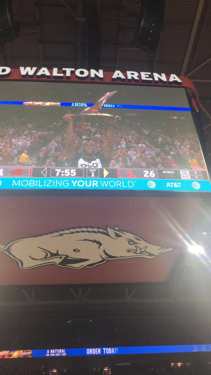 RazorbackTFXC's tweet photo. #ICYMI | @J_Lawson_ Called The Hogs Center Court & @RazorbackMBB Got That W! #WoooPigWeekend π https://t.co/o2VeDM3mYN
