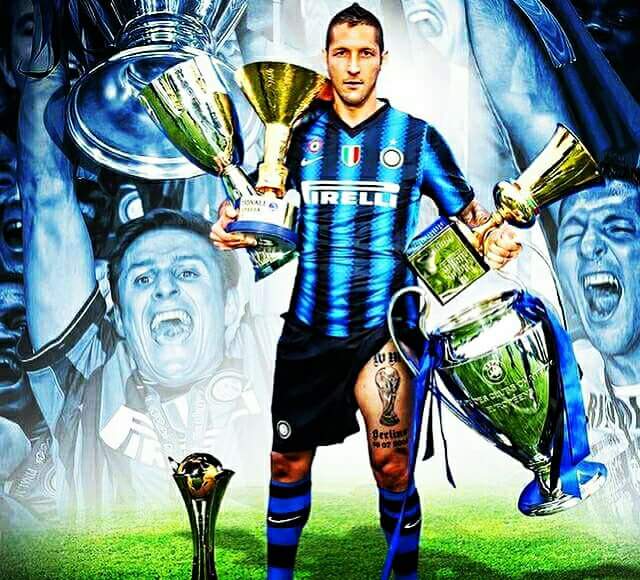 Tore1589's tweet photo. Quando la gente parla troppo e rosica basta far vedere questa #Matrix23 #amala #Sempreforzainter https://t.co/EW3UdeHRHs