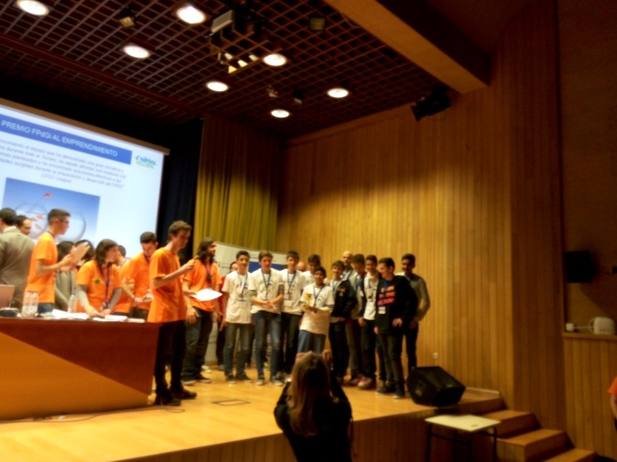 fllsevilla's tweet photo. Más ganadores! @FLLSpain https://t.co/Iwdv7U8oTi