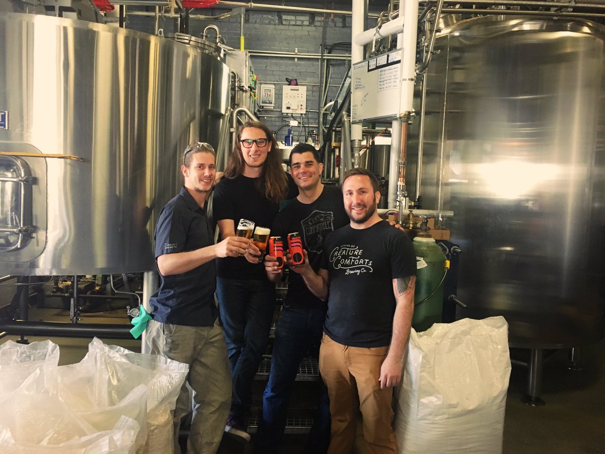 creaturebeer's tweet photo. Brewing a collaboration beer with @ModernTimesBeer today! Thanks for making the trip from San Diego! https://t.co/VlTfPko1gm