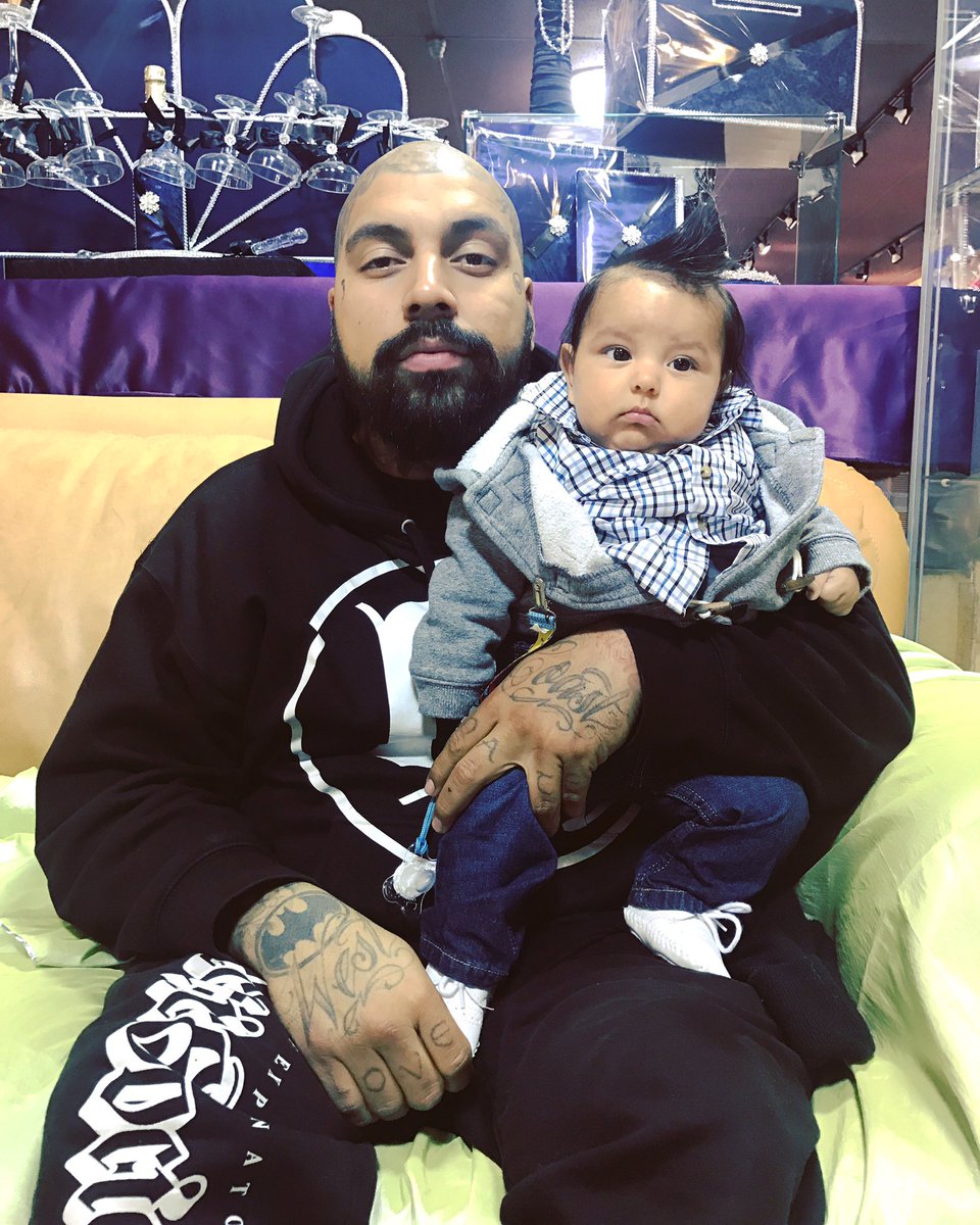 SIKEDOG's tweet photo. My #Nephew 👶🏻The Family Says He's My Twin...What You Think? Lol I Wish I Grew Out Hair Like Him Shit I Look Like Mr Burns https://t.co/WeSqshMr6b