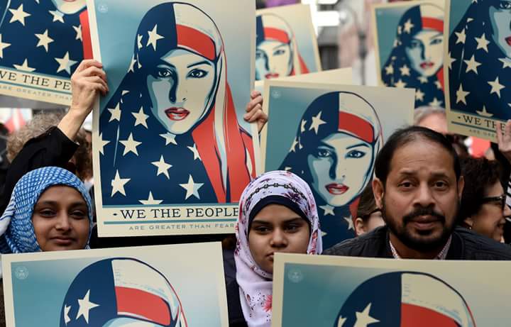 RafiSmart5's tweet photo. #iamamuslimtoo #NYC https://t.co/9UbS0xCOSP
