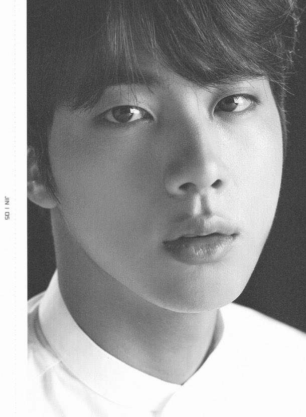 IBigHitEnt's tweet photo. 2017 BTS LIVE TRILOGY EPISODE Ⅲ THE WING TOUR MD FACE PHOTO COLLECTION

#방탄소년단 #YOU_NEVER_WALK_ALONE #NotToday #SpringDay https://t.co/RYGzCmDiuR