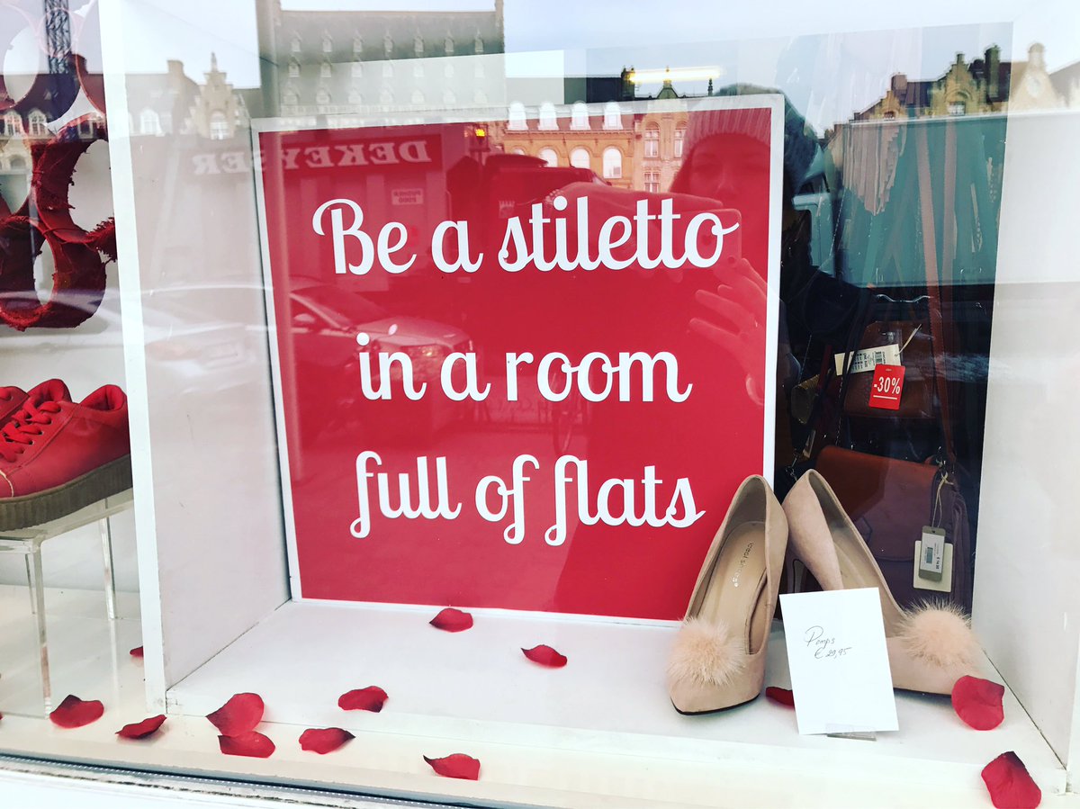 sammylec's tweet photo. In a shoe shop in Ieper ❤️#standoutfromthecrowd https://t.co/p4QANdshau