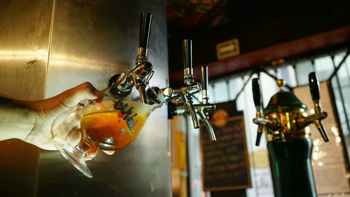 WH_FRASER's tweet photo. Cuál para hoy? Dubbel, Tripel o Lambic #FelizDomingo @DosdeEspuma @PaseoAcoxpaMX @cervezadviernes @GuiaCoyoacan https://t.co/iFnI2E1dTZ