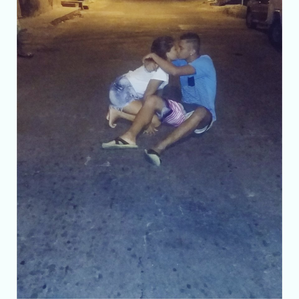 DriellyRailane's tweet photo. Uma foto que resumiu o meu final de semana 😂😂😏😍❤ #Mozão 💏 https://t.co/0wfVa6kXwL