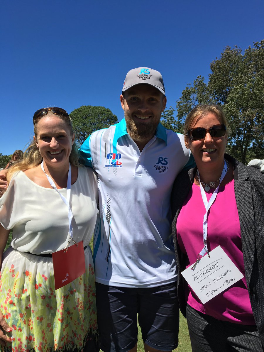 AustbrokersCBR's tweet photo. Blake Austin enjoying the @rickystuartorg golf day with @AustbrokersCBR staff members. @RaidersCanberra https://t.co/kSJRhenxmj