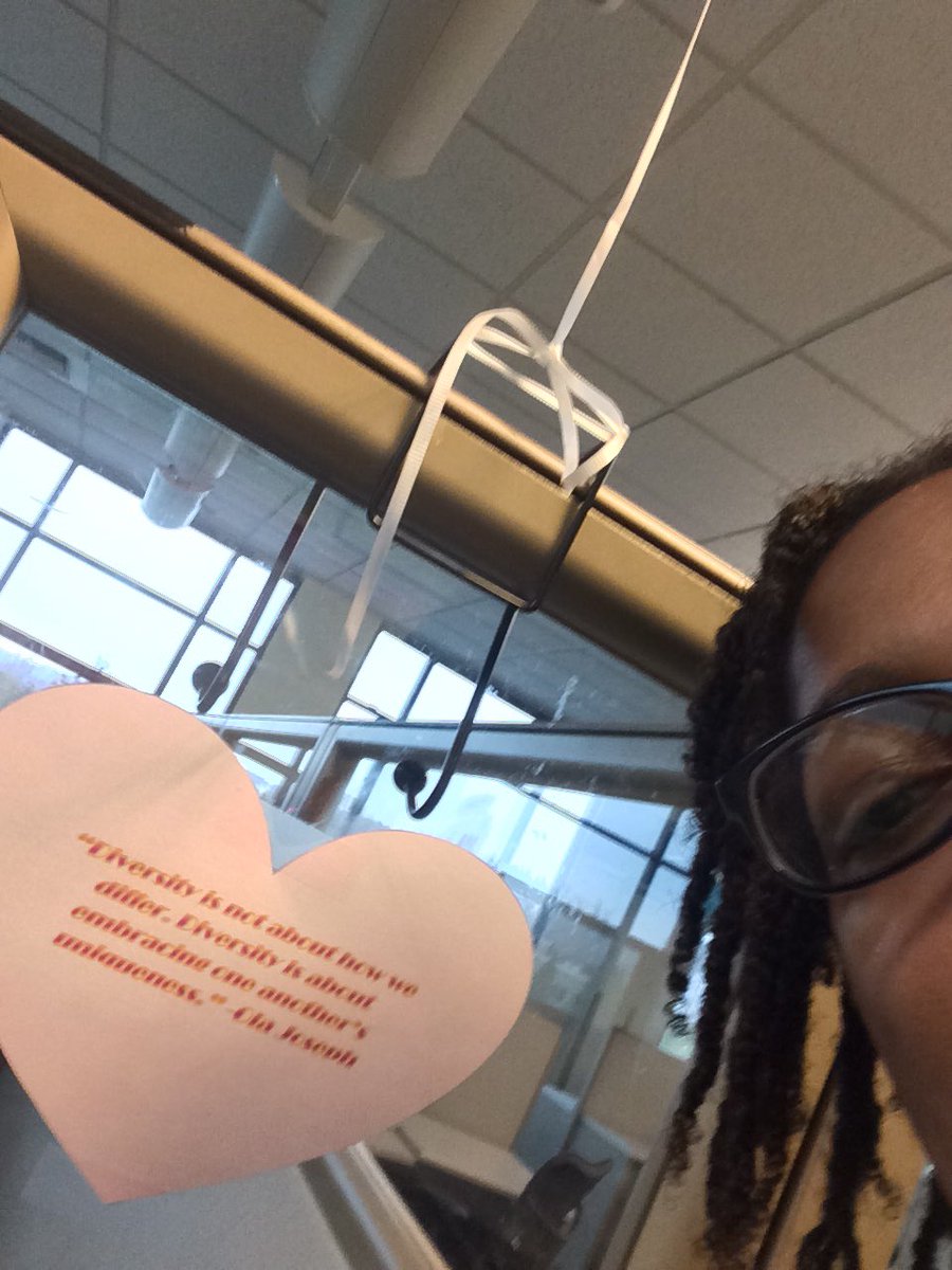Zelda1Smith's tweet photo. @BOTHELL_CC History is Power #BHM2017 #DI2017 #LifeAtATT #Bothell_CC https://t.co/MURWzOZjuj