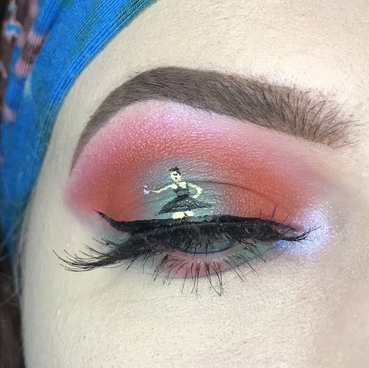kamilakubicz's tweet image. I'm Amazing, so Amazing ♥️💚🖤
@kanyewest 
@thekatvond Pastel Goth Palette
@ABHcosmetics Brow Pomade Med. Brown
@MorpheBrushes 35OM Palette