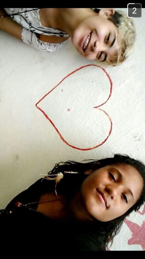 cachinezinha's tweet photo. O nosso santo bateu #bexti #trilokas https://t.co/9sXe2aPKDA