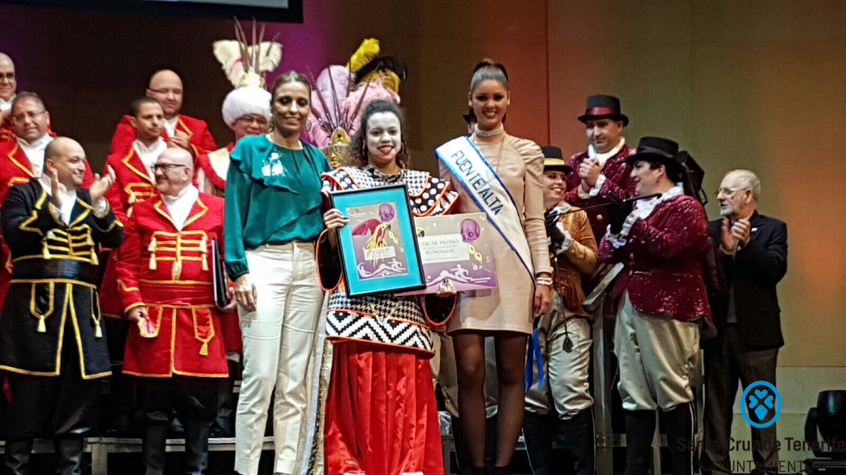 SCenCarnaval's tweet photo. Tercer Premio de Solista para @SislenaC de #Mamels #RondallasSC #CarnavalSC17 https://t.co/KO0iWEBhdT