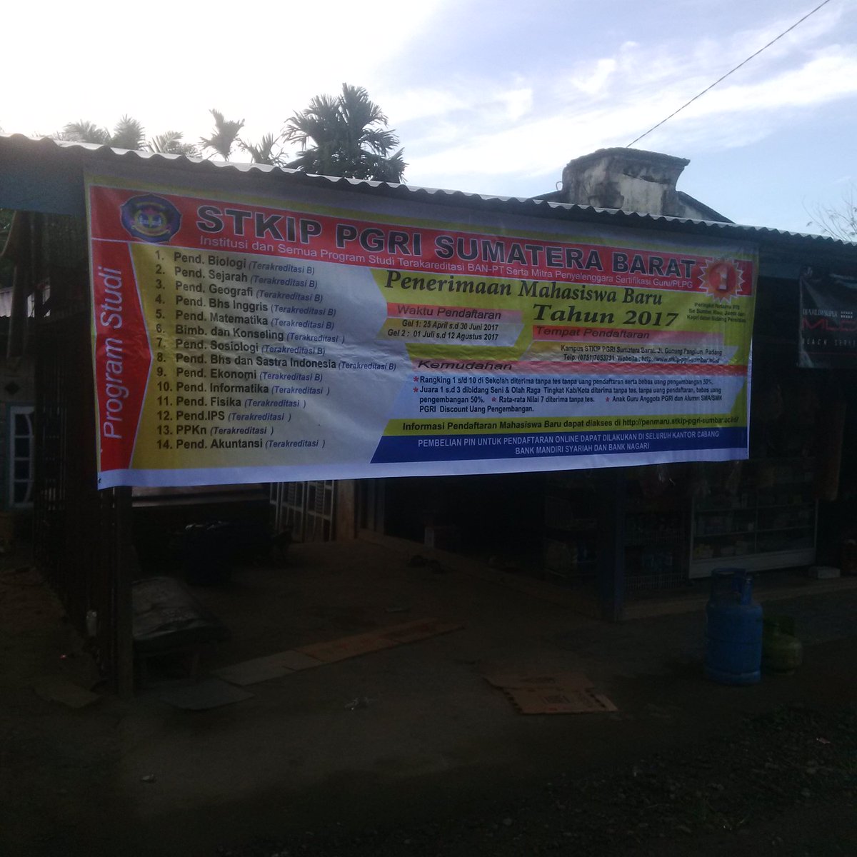 putraperkas's tweet image. 