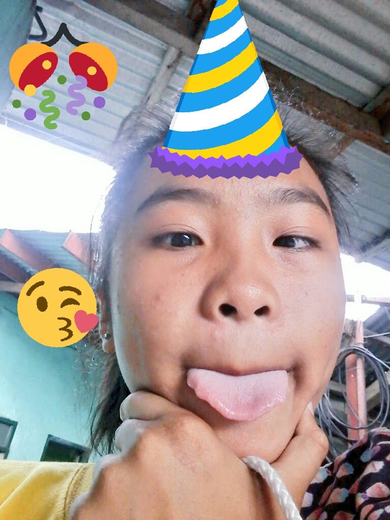 Happy birthday CHARRYrat. HAHAHAHA luv na luv kita alam mo yan ang ganda mo libre ko ha. Have a blast day!!! 