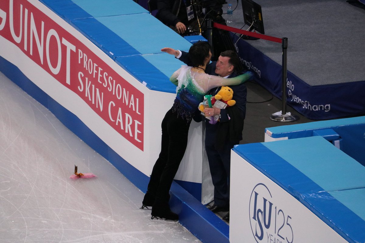 Юзуру Ханью / Yuzuru HANYU JPN - Страница 38 C5ENN-1UkAA_uUB