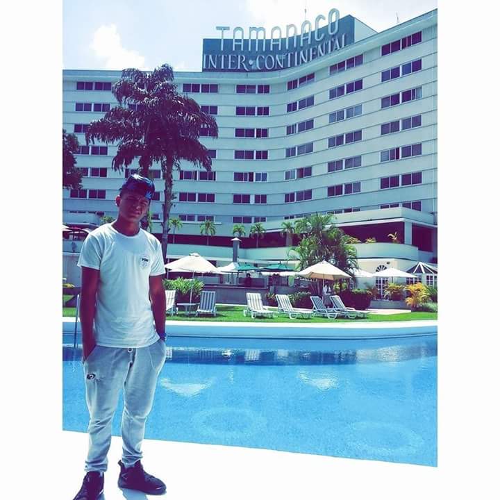 felix_jal's tweet photo. ya me acostumbreeee ya me acostunbree 
a siempre ganar como el 23 😎 https://t.co/8v27xTtpmr