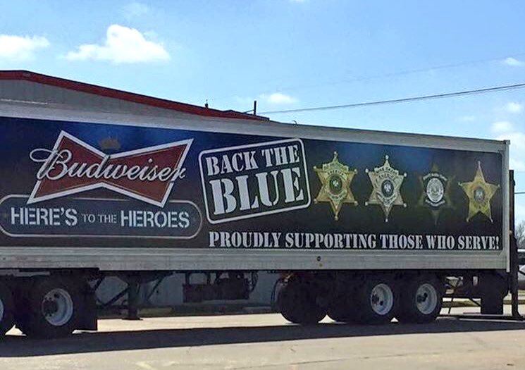 CloydRivers's tweet photo. Back the Blue. Merica. https://t.co/SL9PH3SZ3m