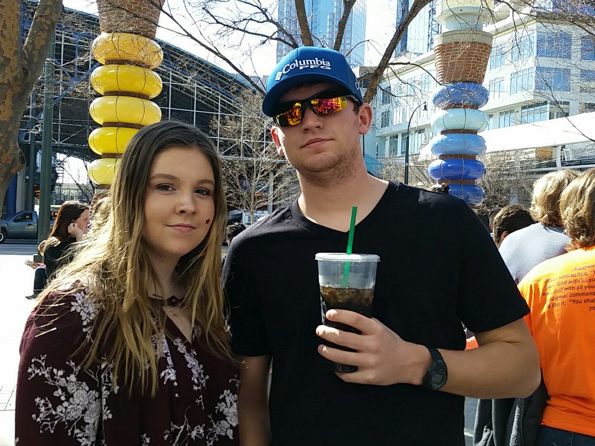 prettycraftyma1's tweet photo. @winterjamtour #winterjam https://t.co/ND9dI5eolS