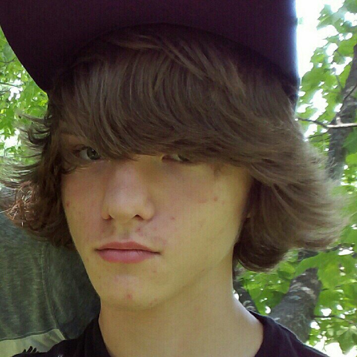 yodarknight82's tweet photo. I'm bored #Bored #20pushup #idk#Liveme yoyosneakerhead๐ฃ: https://t.co/jCcTksG4kP @snikki97 https://t.co/TqlzfwhIvW